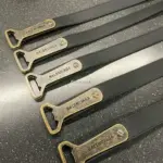 【現貨】【過驗】巴黎 BLC 25SS 秀款 黃銅做舊開瓶器開罐器頭層牛皮 皮帶腰帶 140cm