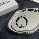 【現貨】Viv1enne Westwood Messaline 黑瑪瑙星球浮雕 土星手鍊手環