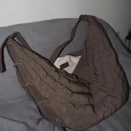 【現貨】LEMAIRE Soft Game Crossbody Bag  尼龍 牛角包流浪包可頌包側背包斜背包 大號