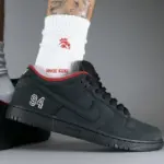 【預售】SB Dunk Low x Sup 聯名 刺繡logo 黑色 休閒鞋運動鞋板鞋 HQ8487-001