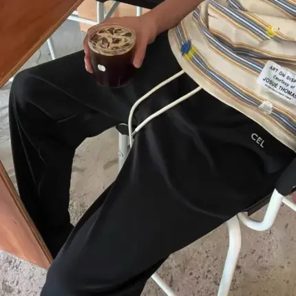 CELIN 22FW 素面純色 經典刺繡logo 直筒運動鞋長褲 基本款