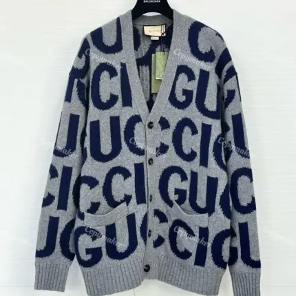 GUC 23FW 經典大字母嵌花 純羊毛 針織衫毛衣外套開衫