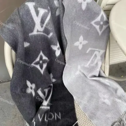 1V REYKJAVIK GRADIENT 雙色漸層老花 經典款 純羊毛 圍巾 披肩 三色