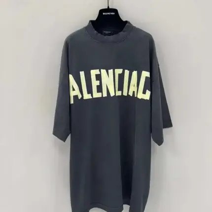 巴黎 BLC 23SS 秀款 膠帶 繃帶logo 水洗做舊 破壞 短袖T恤 藍黑色