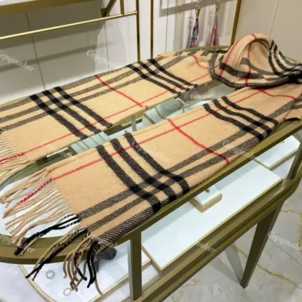 BR The Classic Check Cashmere Sacrf 經典格紋 純羊絨 圍巾披肩 卡其色