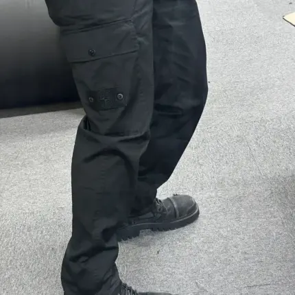 【現貨】STONE ISLAND 24FW 石頭島 高端幽靈支線 O-VENTILE科技面料 防水 長褲直筒褲工裝褲