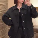 【預售】1V 25SS 滿版老花字母logo  水洗皮標 牛仔外套夾克襯衫