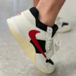 【預售】Travis Scott x Jordan Jumpman Jack TR 聯名 復古籃球鞋休閒鞋 FZ8117-101 倒鉤