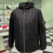PRA 23FW Re-Nylon 再生尼龍 三角標鎖扣口袋 連帽棉服夾克外套