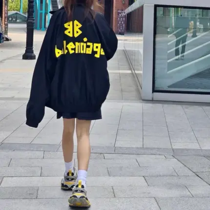 【現貨】巴黎 BLC 24FW 秀款 膠帶 繃帶logo 防水防曬 外套夾克風衣衝鋒衣