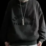 23SS FOG ESSENTIALS 副線膠標 帽T帽衫連帽衛衣 FEAR OF GOD 玄青黑 圓弧字母