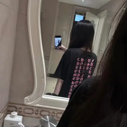 【預售】Chrome Hearts 21SS Pink Letter Pocket Tee 後背粉色梵文暗紋 短袖T恤 CH克羅心