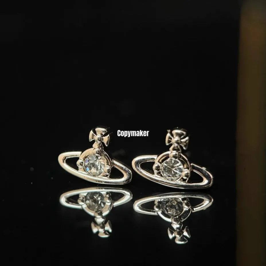 【現貨】【過驗】Viv1enne Westwood 土星星球 水鑽 耳環耳釘 西太后