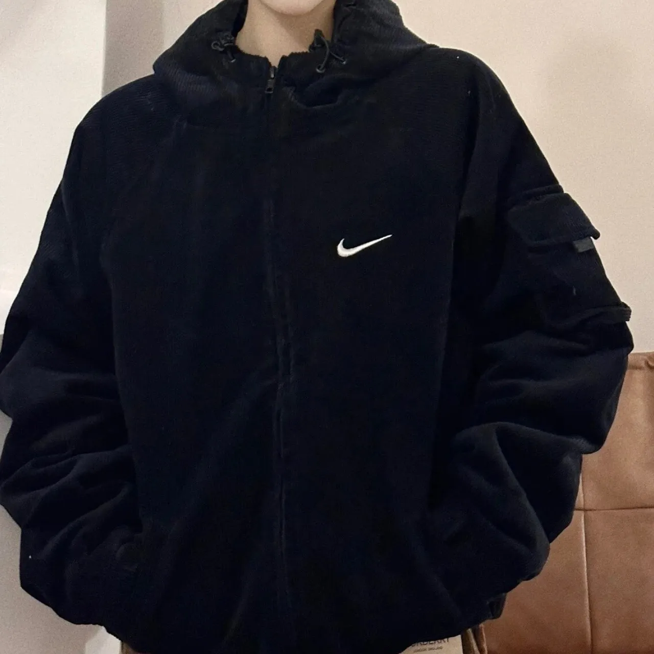 【預售】【雙11新品】Sup x NK SS25 聯名 燈芯絨 後背大刺繡 連帽棉服外套夾克 黑色