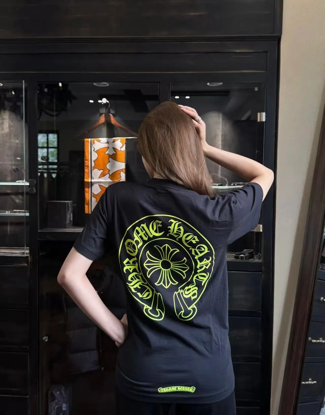 【預售】Chrome Hearts 26SS 螢光印花 胸前口袋後背大馬蹄 短袖T恤 CH克羅心 黑色/白色