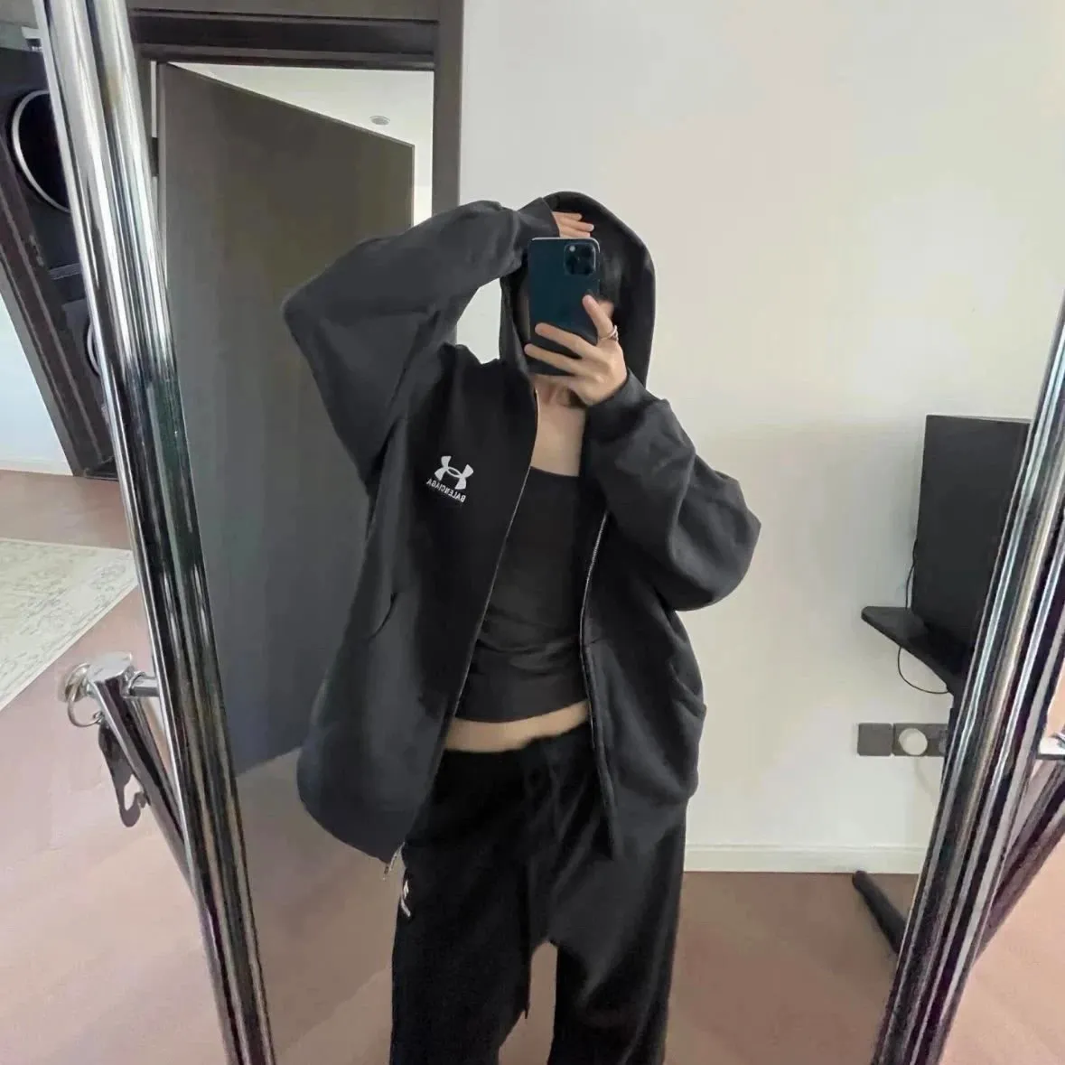 【預售】【福利回饋】巴黎 BLC x UA 聯名 24FW 秀款 刺繡logo 連帽外套夾克 安德瑪