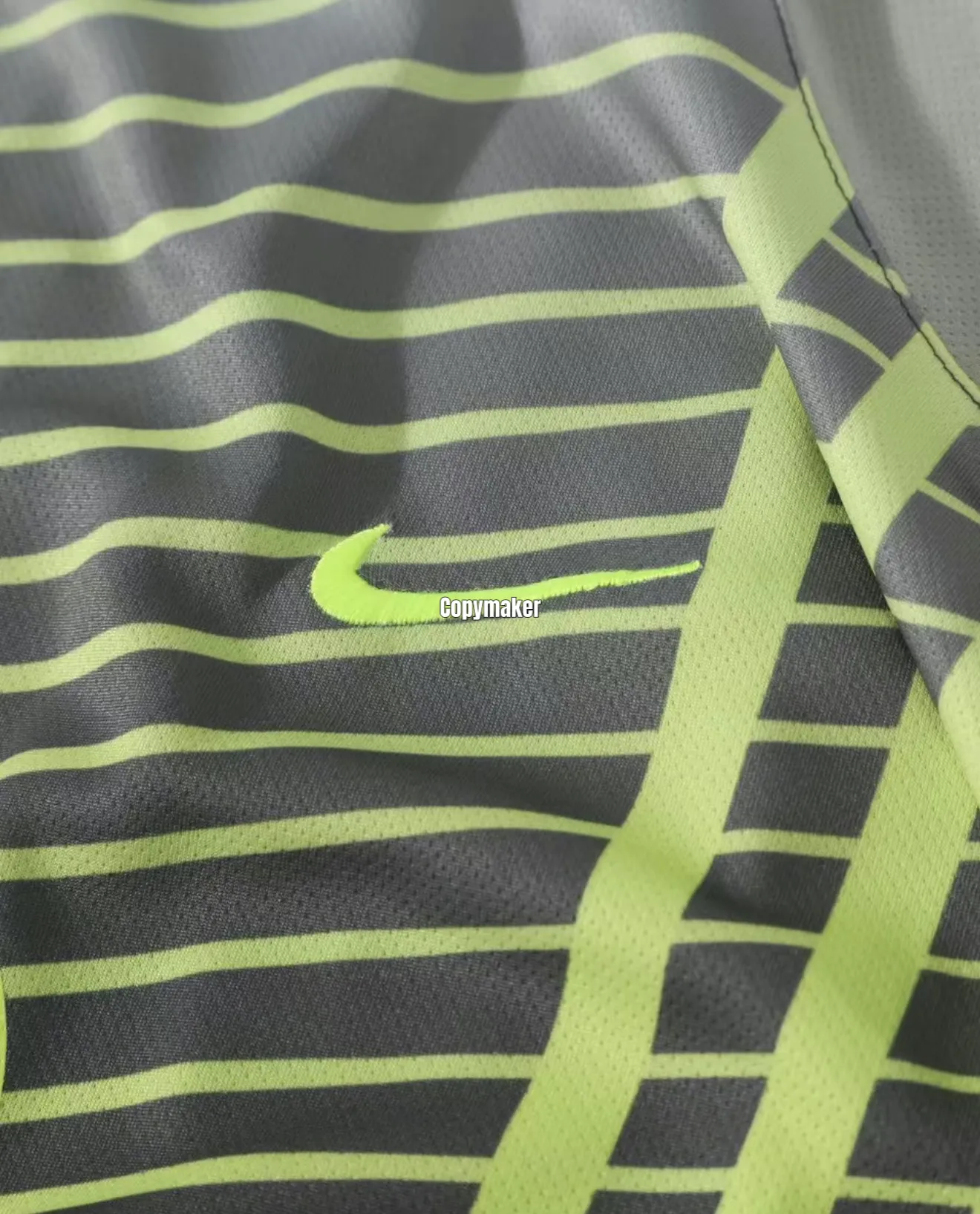 【預售】PALACE x NK  26SS 聯名 TOTAL P90 JERSEY logo 印花球衣短袖T恤