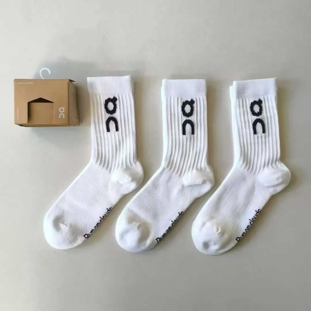 【預售】【一組三雙】On昂跑 Logo socks 簡約素色 短襪踝襪小腿襪棉襪襪子 三色
