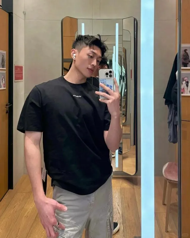 【預售】lululemon 26SS Heavyweight 小標logo 簡約素色 短袖T恤 黑色
