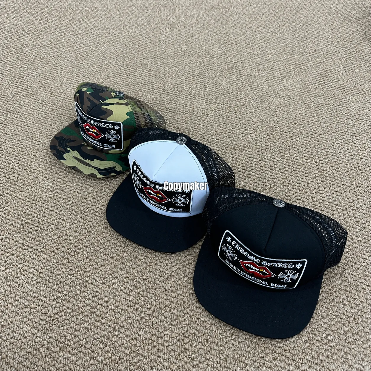 【618新品】Chrome Hearts 26SS 梵文字母紅唇刺繡 CH 克羅心 卡車帽鴨舌帽棒球帽 二色