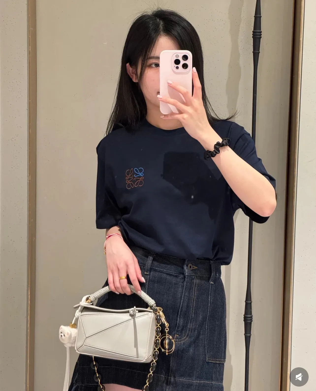 【預售】【特價】LOWE 26SS 幾何刺繡 簡約素色 短袖T恤 海軍藍