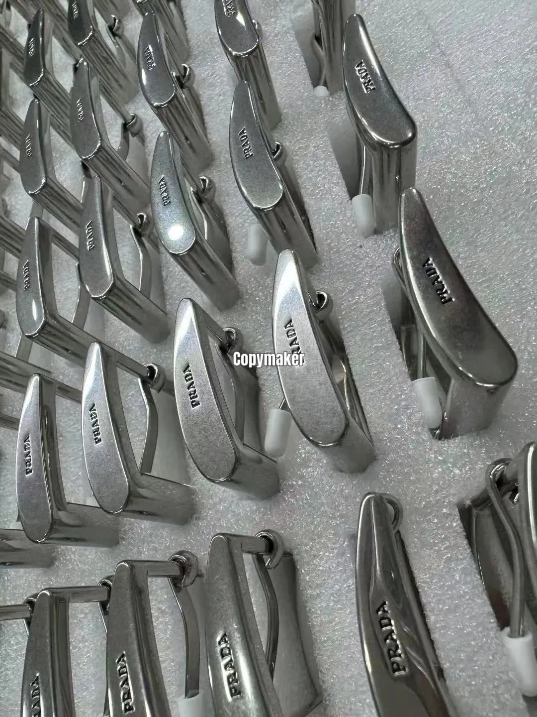 【現貨】【過驗】PRA  25FW 三角標 麂皮頭層牛皮 美拉德色系KF原廠三角牌皮帶腰帶