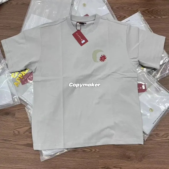 【預售】CLOT 25SS 月亮logo背面民族風印花 凝結集團 短袖T恤 淺灰色