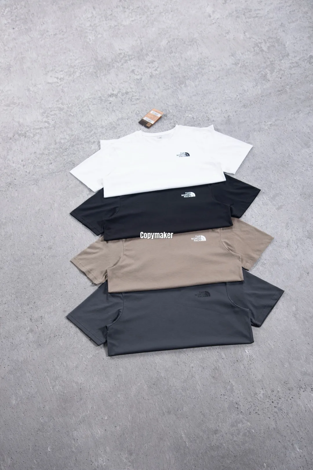 【618新品】【特價】TNF 24SS 北臉 胸口小標logo 簡約素色 短袖T恤 四色