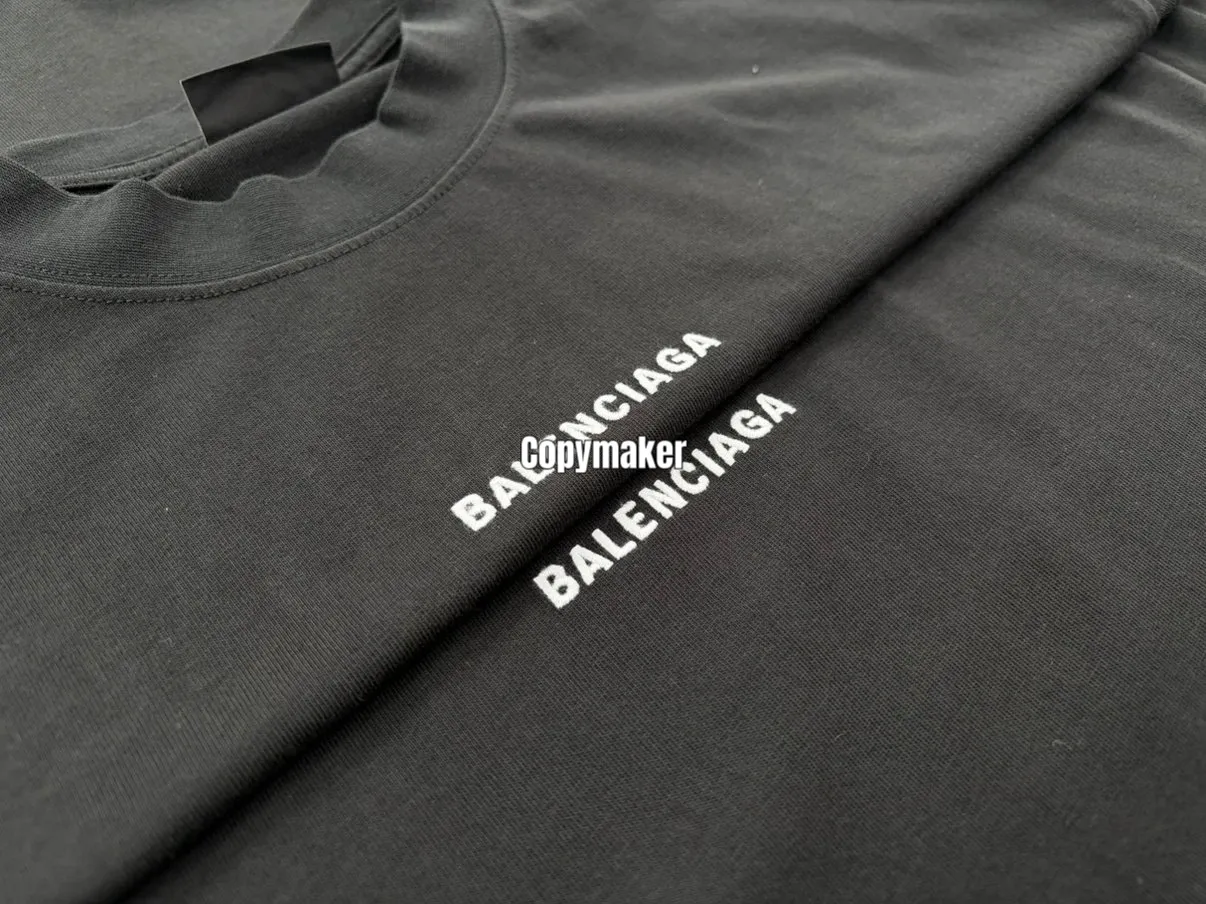 【618新品】【過驗】巴黎 BLC 26SS 胸口刺繡小logo 背後大logo 短袖T恤 黑色/米白