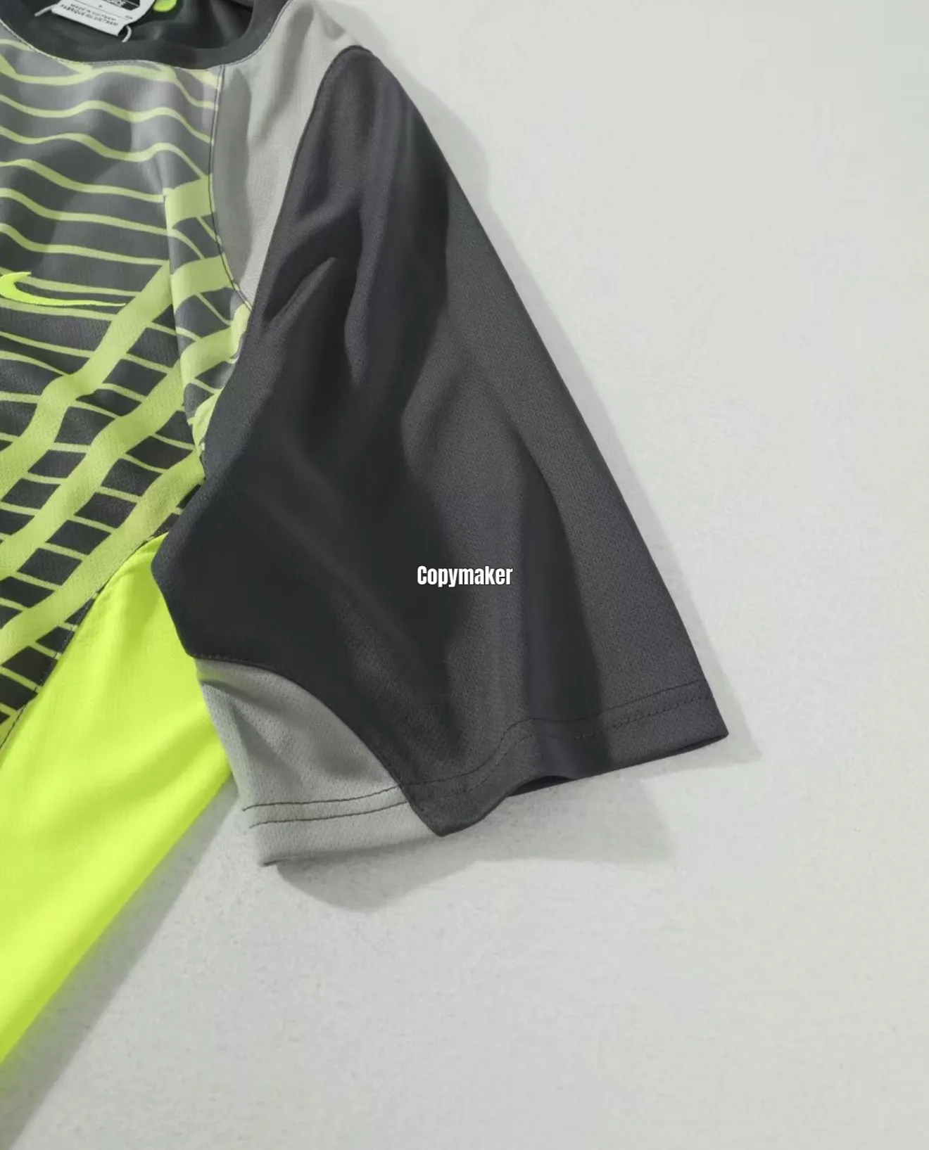 【預售】PALACE x NK  26SS 聯名 TOTAL P90 JERSEY logo 印花球衣短袖T恤