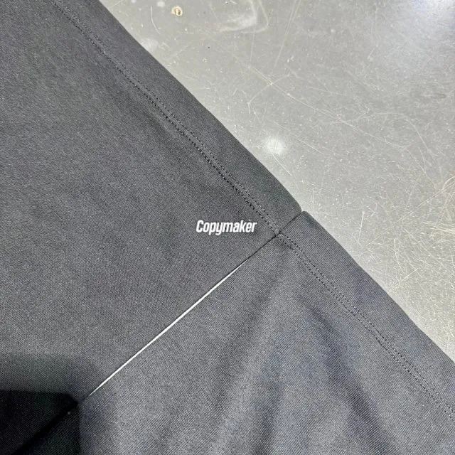 【預售】lululemon 26SS Heavyweight 小標logo 簡約素色 短袖T恤 黑色