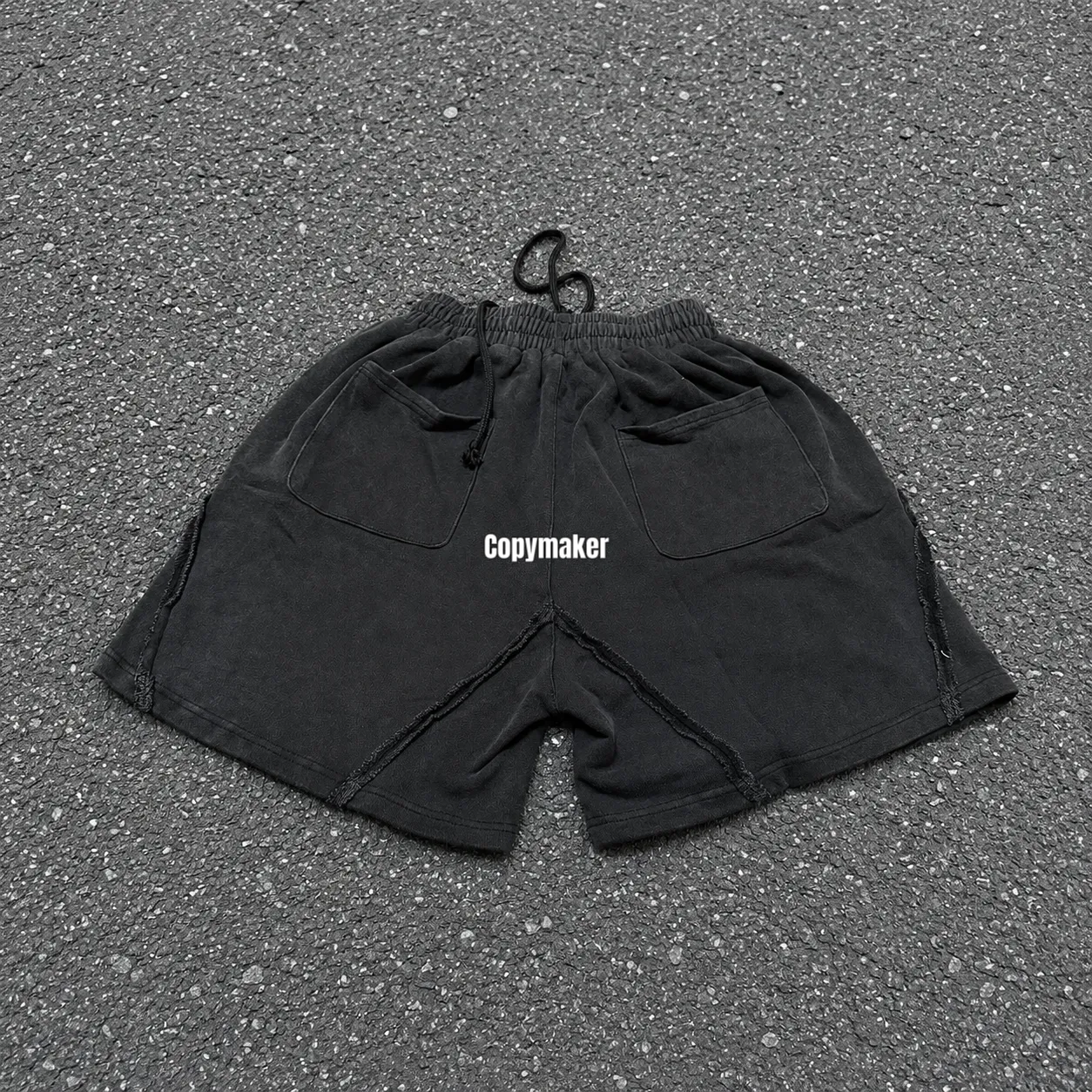 【預售】THUG CLUB 26SS Wrong Side Shorts 水洗重磅短褲棉褲運動褲休閒褲 水洗黑/灰