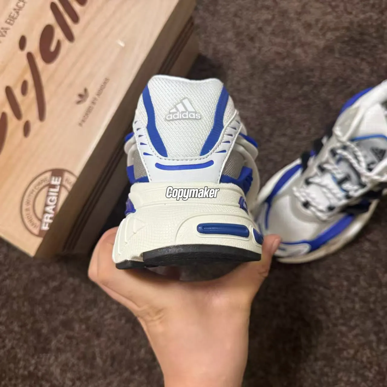 【預售】AD × pharrell williams Adistar Jellyfish VIRGINIA 水母鞋 老爹鞋休閒鞋運動鞋 白藍