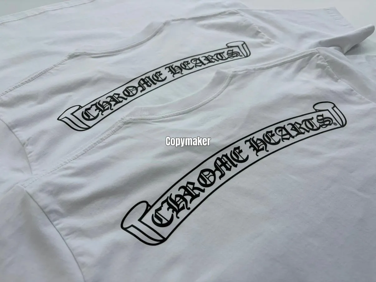 【618新品】【過驗】Chrome Hearts 26SS 捲軸梵文 口袋 短袖T恤 CH克羅心 黑色/白色
