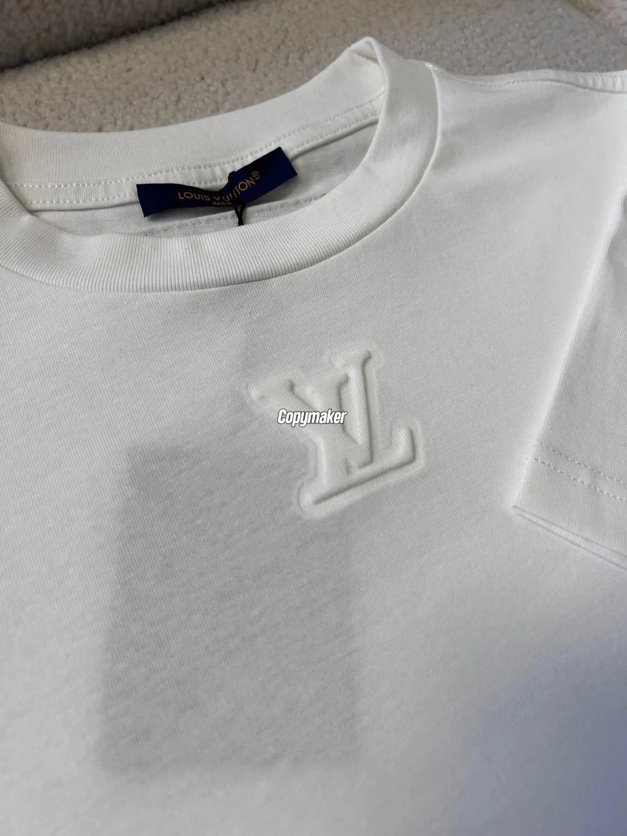 【現貨】【特價免運】1V 24SS Embossed T-Shirt 壓紋浮雕經典logo 重磅簡約素色 短袖 T恤
