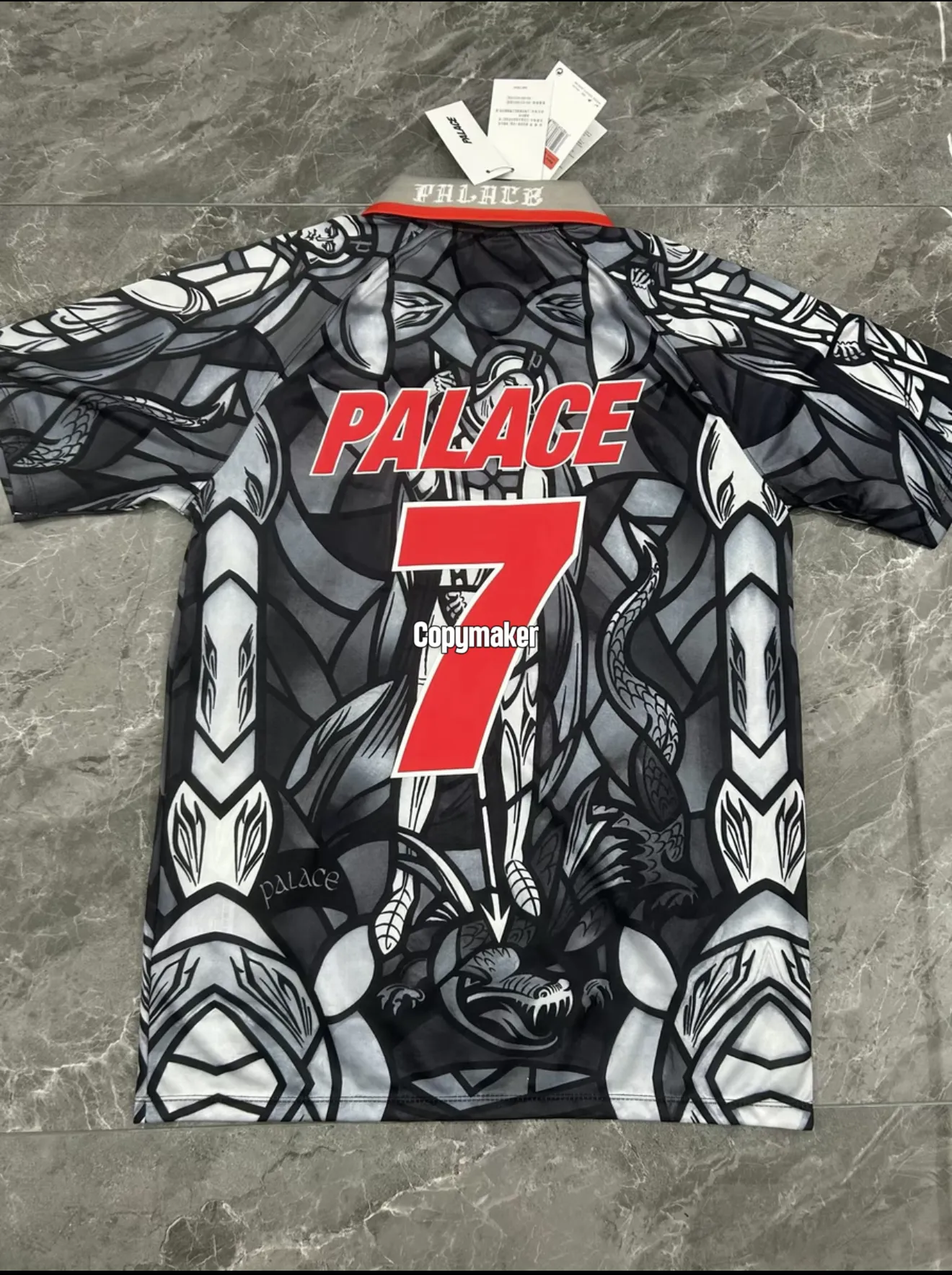 【預售】PALACE x NK x 英格蘭足球隊 26SS 三方聯名雕像印花 後背大印花 短袖T恤