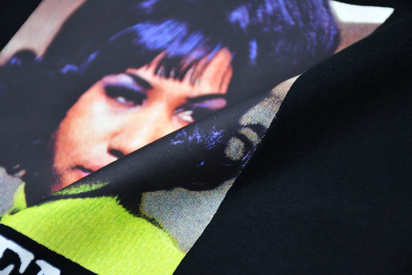 【預售】Sup SS26 WEEK7 Aretha Tee 人物圖像印花 短袖T恤 黑/白