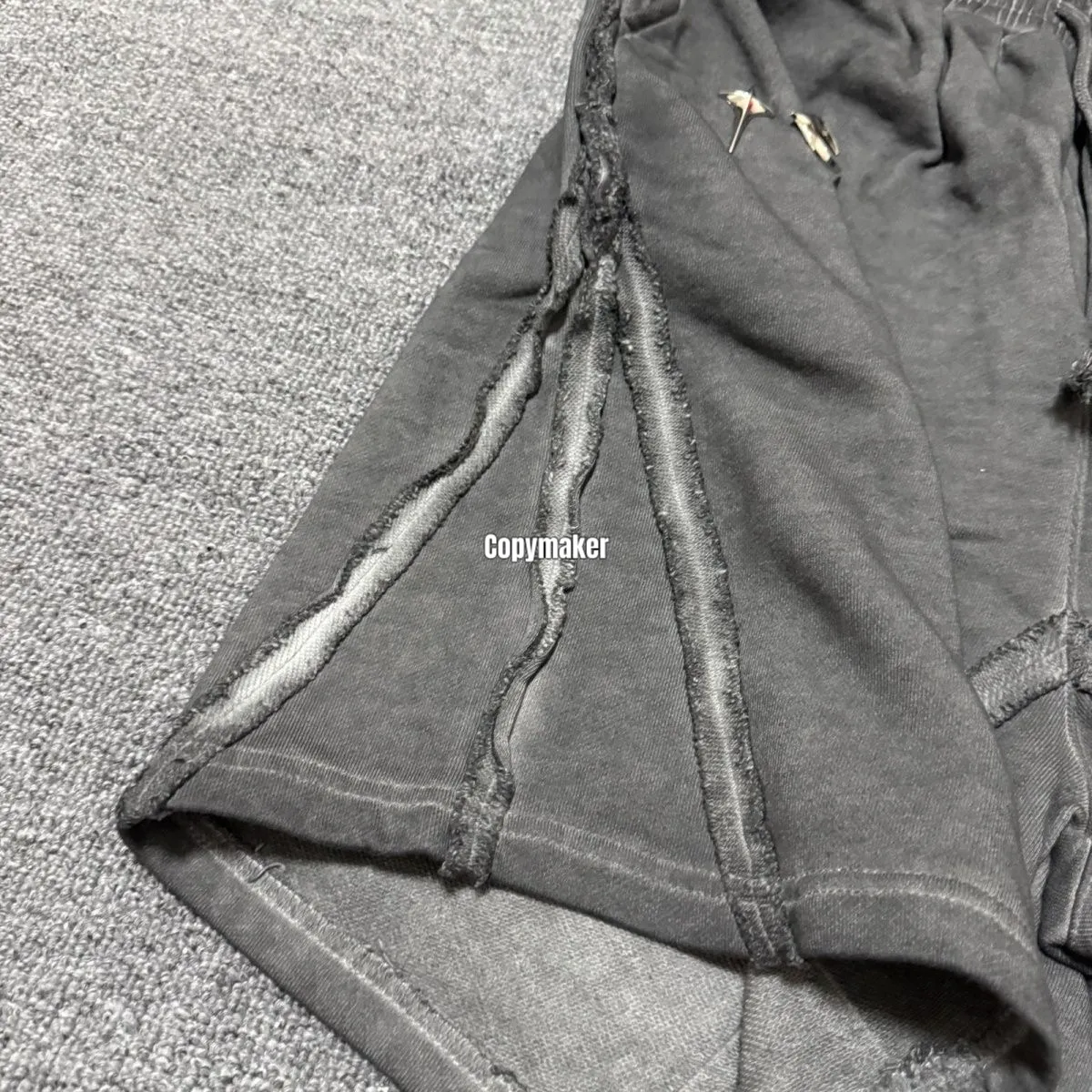 【預售】THUG CLUB 26SS Wrong Side Shorts 水洗重磅短褲棉褲運動褲休閒褲 水洗黑/灰