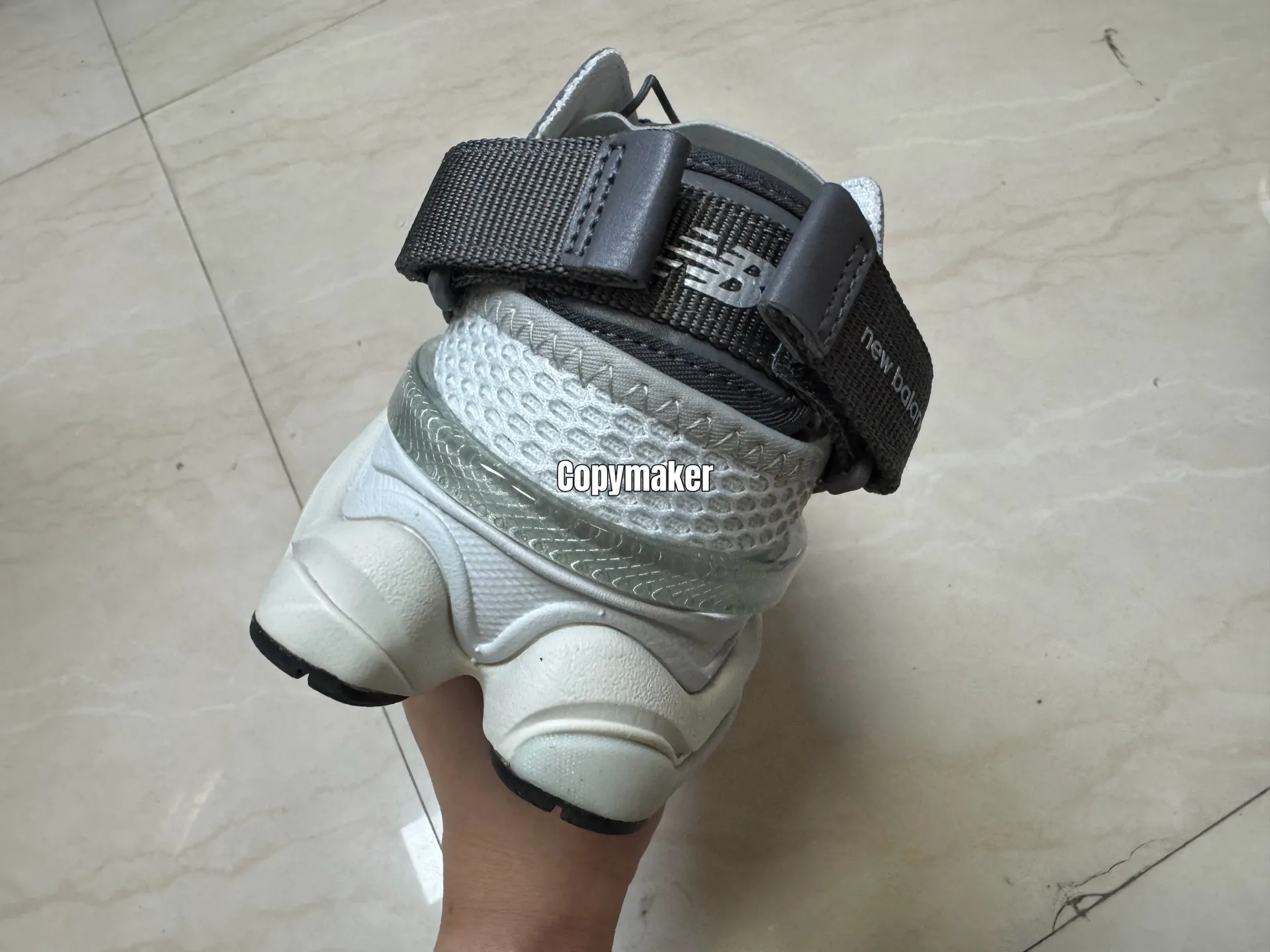 【預售】NB 9060 Summer Raincloud 休閒鞋慢跑鞋運動鞋 U90603FA 白灰