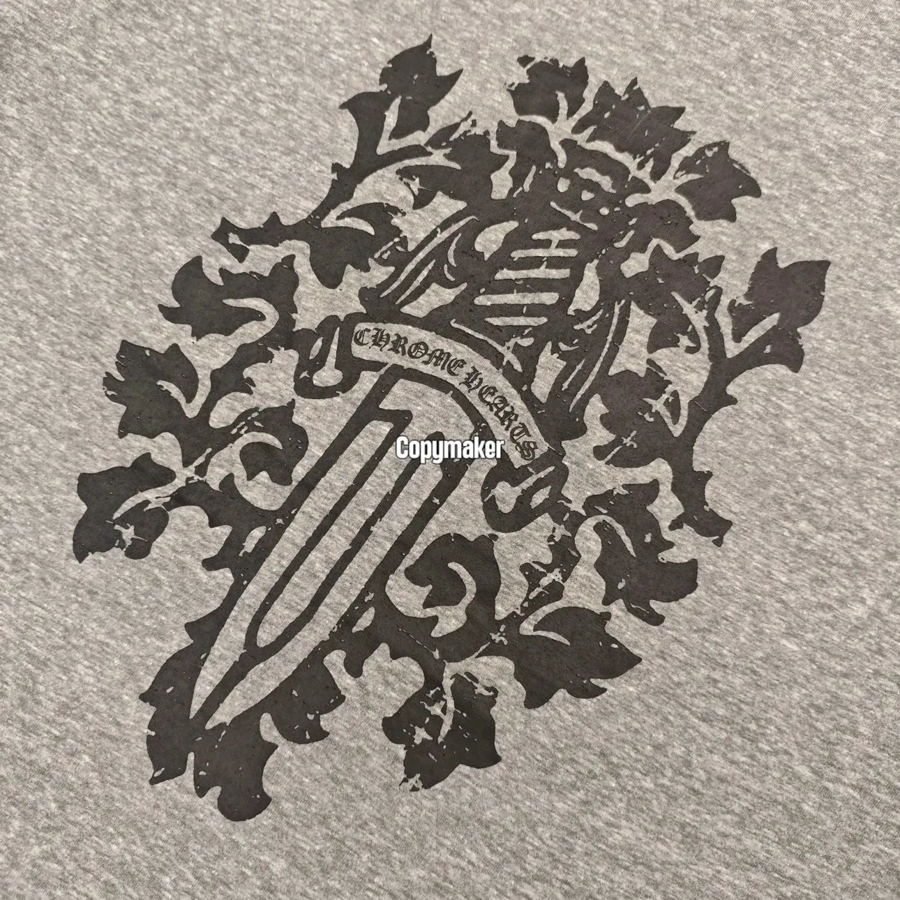 【預售】Chrome Hearts 25SS 胸前小字 後背寶劍印花 短袖T恤 CH克羅心 灰色