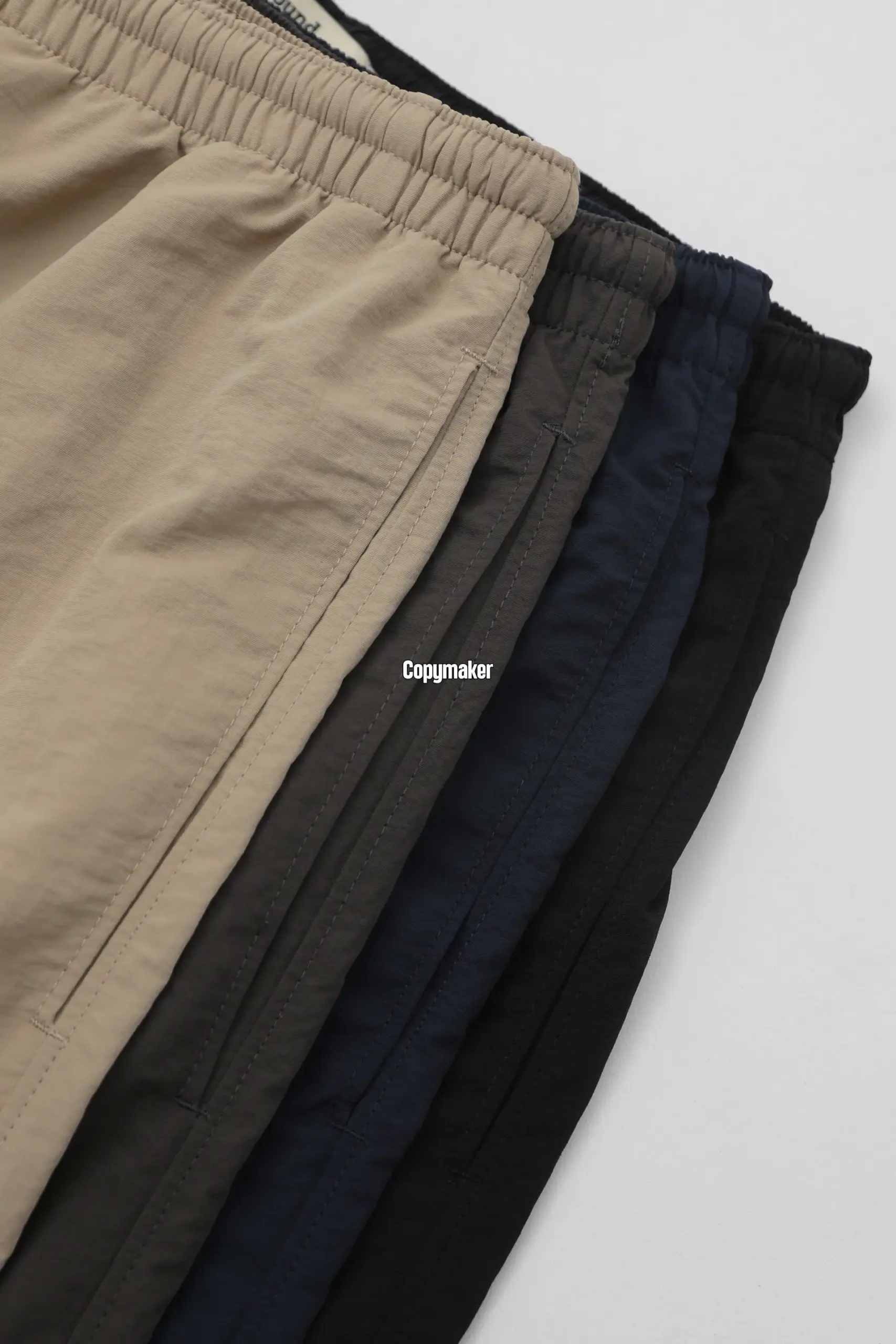 【預售】JJJJound 26SS Camper Short 素色簡約刺繡logo 尼龍透氣短褲五分褲休閒短褲 四色