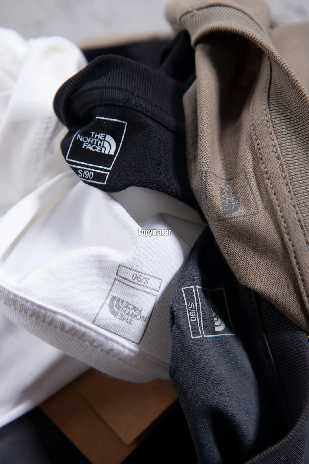 【618新品】【特價】TNF 24SS 北臉 胸口小標logo 簡約素色 短袖T恤 四色