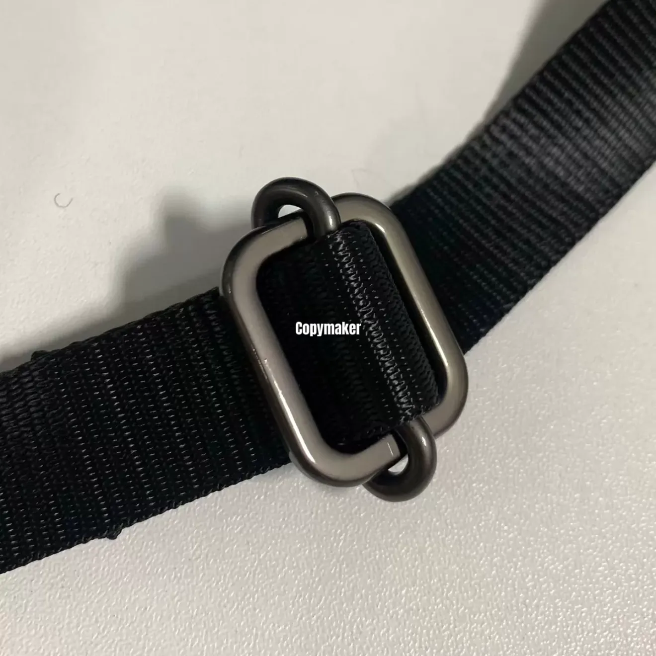 【預售】lssey Mivake 24SS 三宅一生 Kuro Saddle 相機包單肩包側背包斜背包 黑色