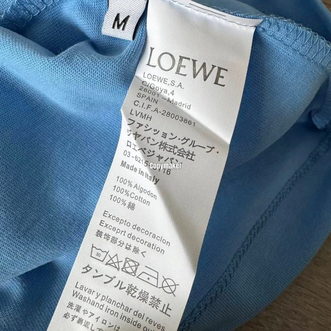 【預售】LOWE 26SS 春夏系列 Anagram幾何刺繡 簡約素色 V型短袖T恤 藍色/灰綠