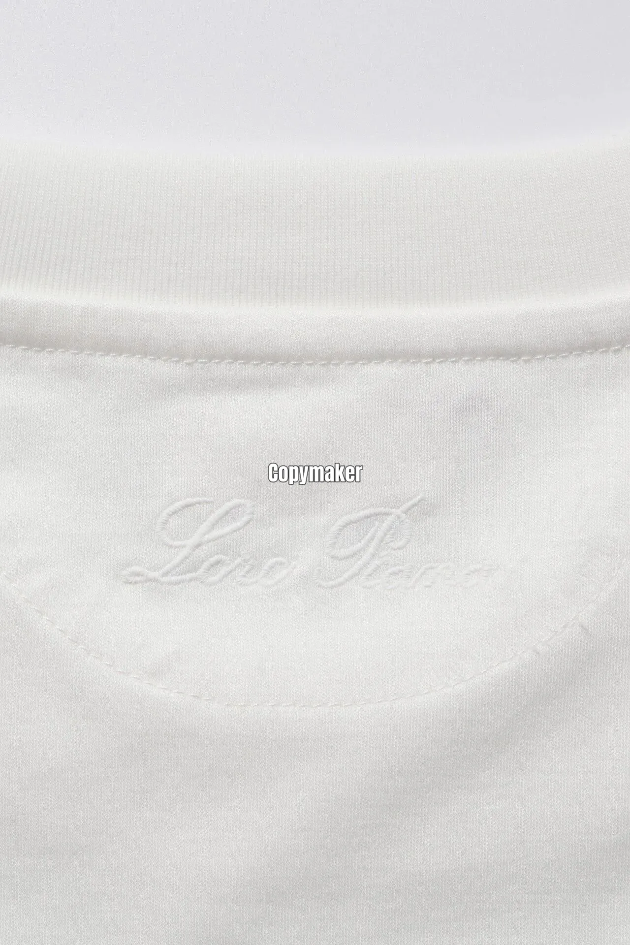【預售】Loro Piana 後領刺繡 簡約素色 桑蠶絲涼感 短袖T恤 四色 高端品牌