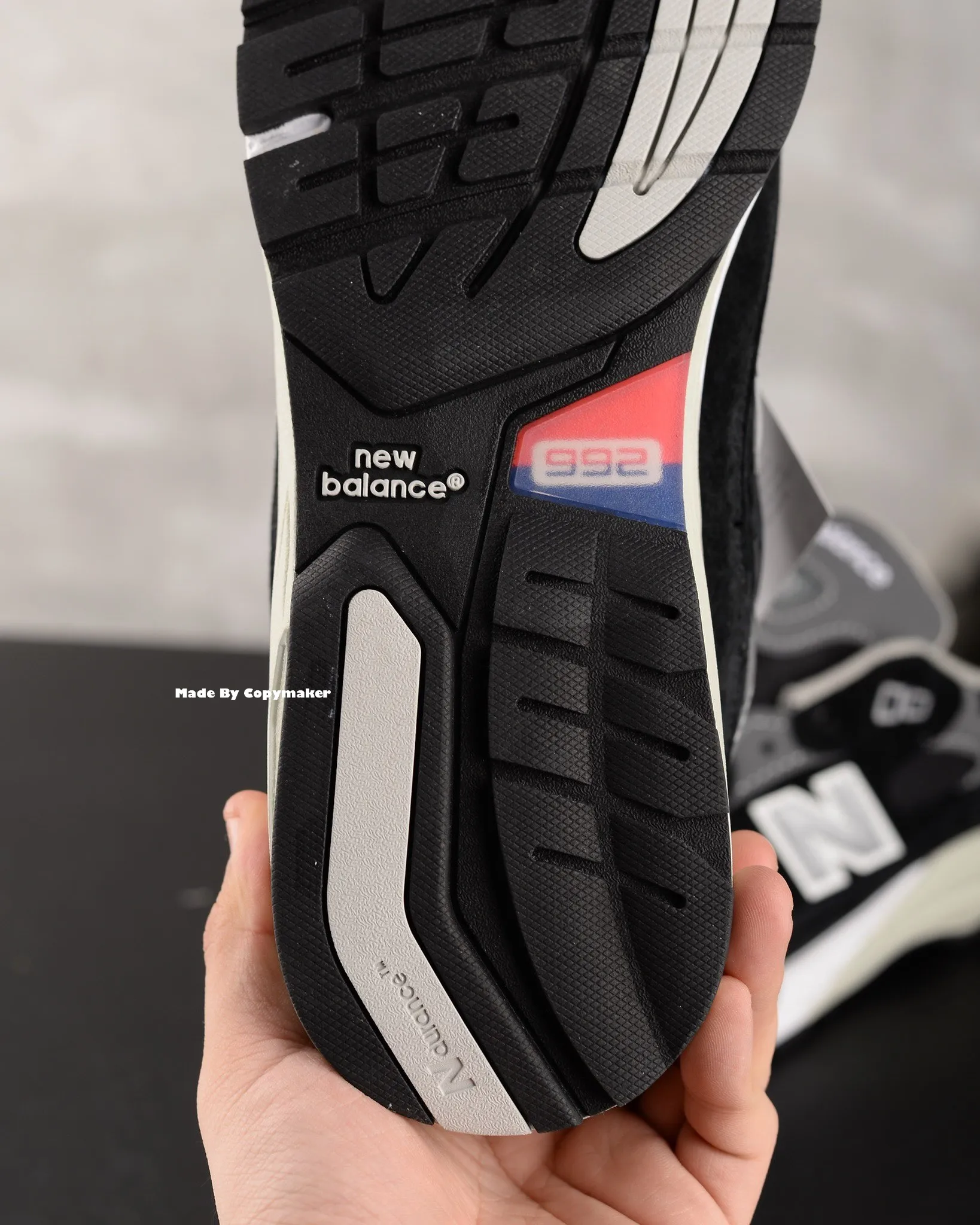 【預售】NB 992 黑灰 慢跑鞋 休閒鞋 M992EB