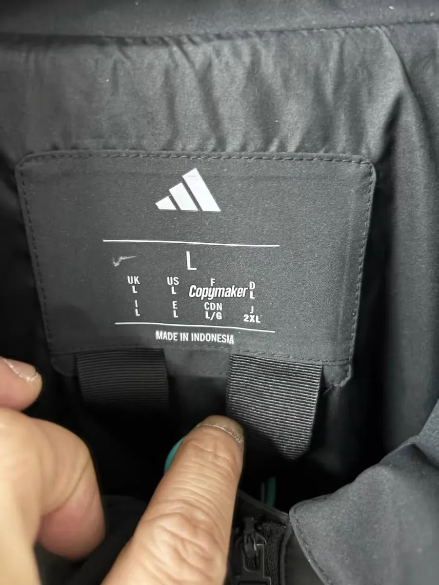 【預售】AD × MERCEDES-AMG 聯名款 PETRONAS F1 一級方程式車隊 拉鍊夾克外套棉服 黑色