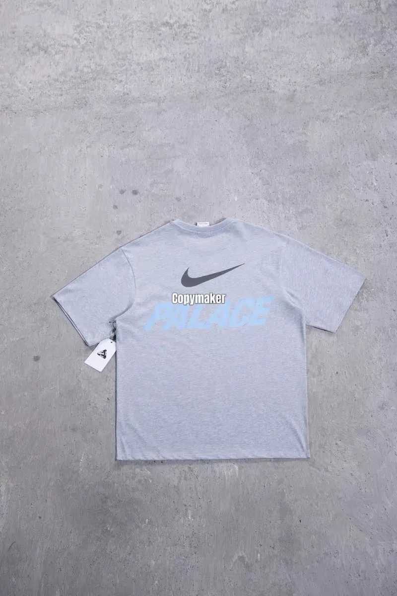 【預售】PALACE x NK 26SS 聯名 胸前小logo 鉤子字母 後背大印花 短袖T恤 五色
