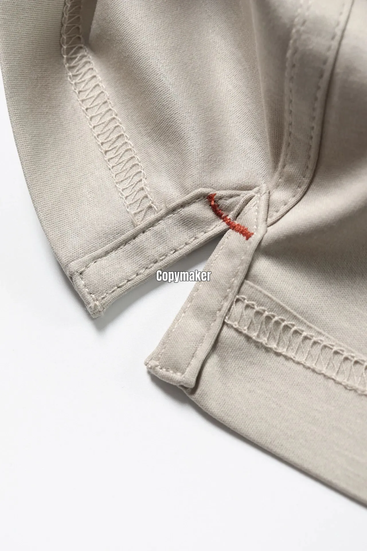 【預售】Loro Piana 後領刺繡 簡約素色 桑蠶絲涼感 短袖T恤 四色 高端品牌