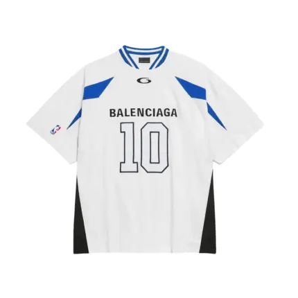 【618新品】【過驗】巴黎 BLC 26SS x NBA 聯名 拼接刺繡logo 短袖T恤足球衣 白色